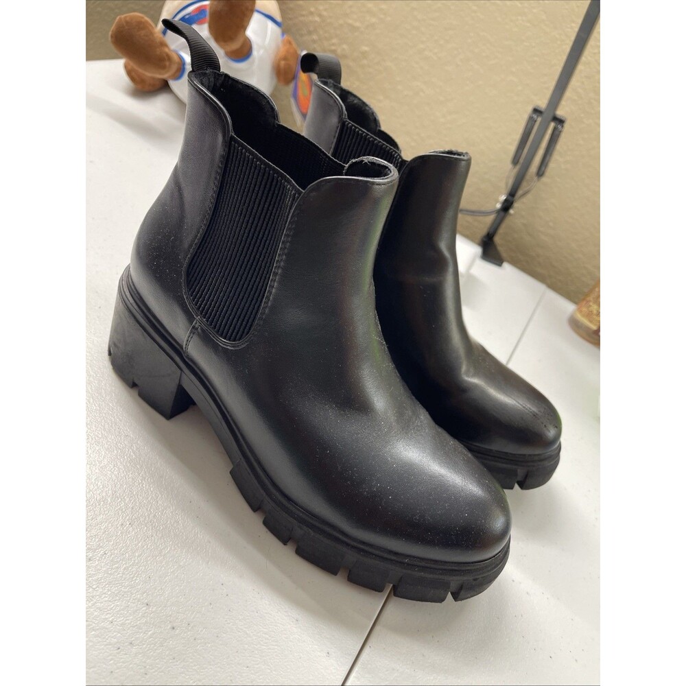 Chelsea Ankle Boots Women Size 7 Black Good 2 Inch Platform Lug Sole